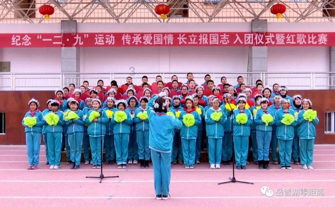 宝宝发育还不完全，那么是什么时候认识妈妈的？
